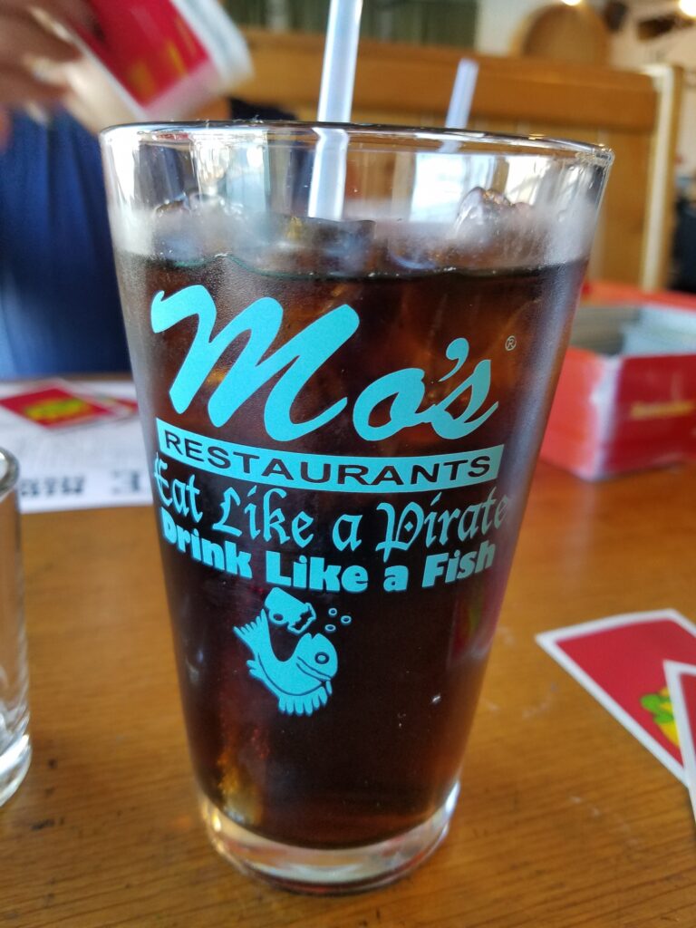 A photo of a glass of soda at Mo's Restaurant